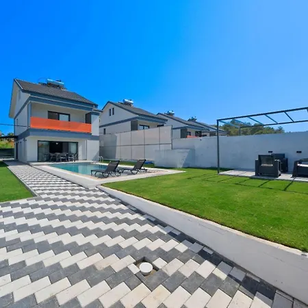 Villa Sea Side 1 *